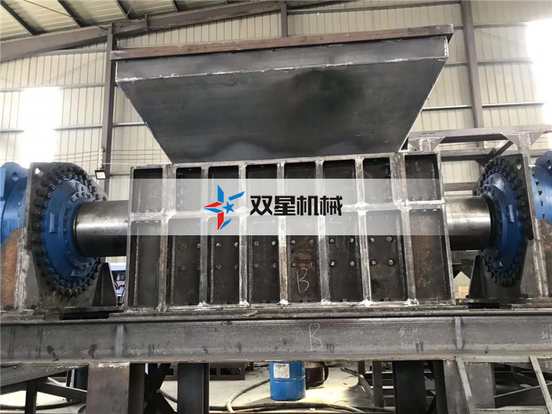 廢鐵撕碎機設(shè)備生產(chǎn)工藝分析