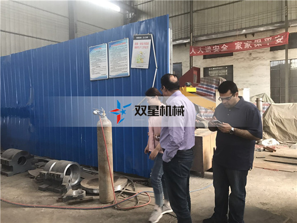 <a href='http://www.hnxcwy.cn' target='_blank'><span>金屬撕碎機(jī)</span></a>巴基斯坦客戶來訪